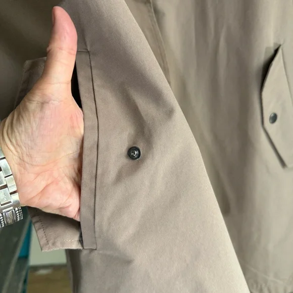 Coldwater Creek Hooded Raincoat Trench Coat Women’s L (14–16) Beige Tan Lined - Picture 15 of 16